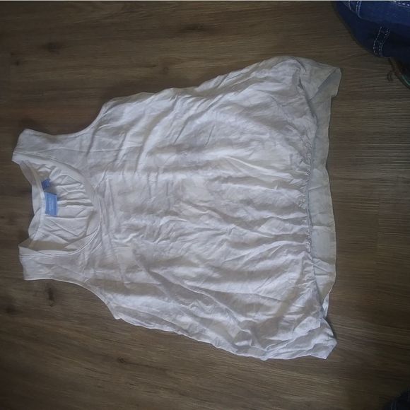 Simply Vera Vera Wang Tops - Simply Vera Vera Wang Blouse